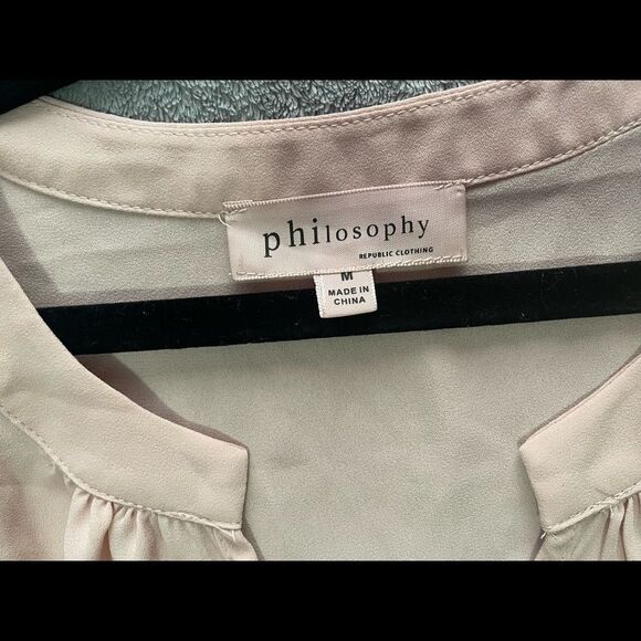 PHILOSOPHY sheer capped sleeve blouse size medium dusty pink EUC - Picture 3 of 6